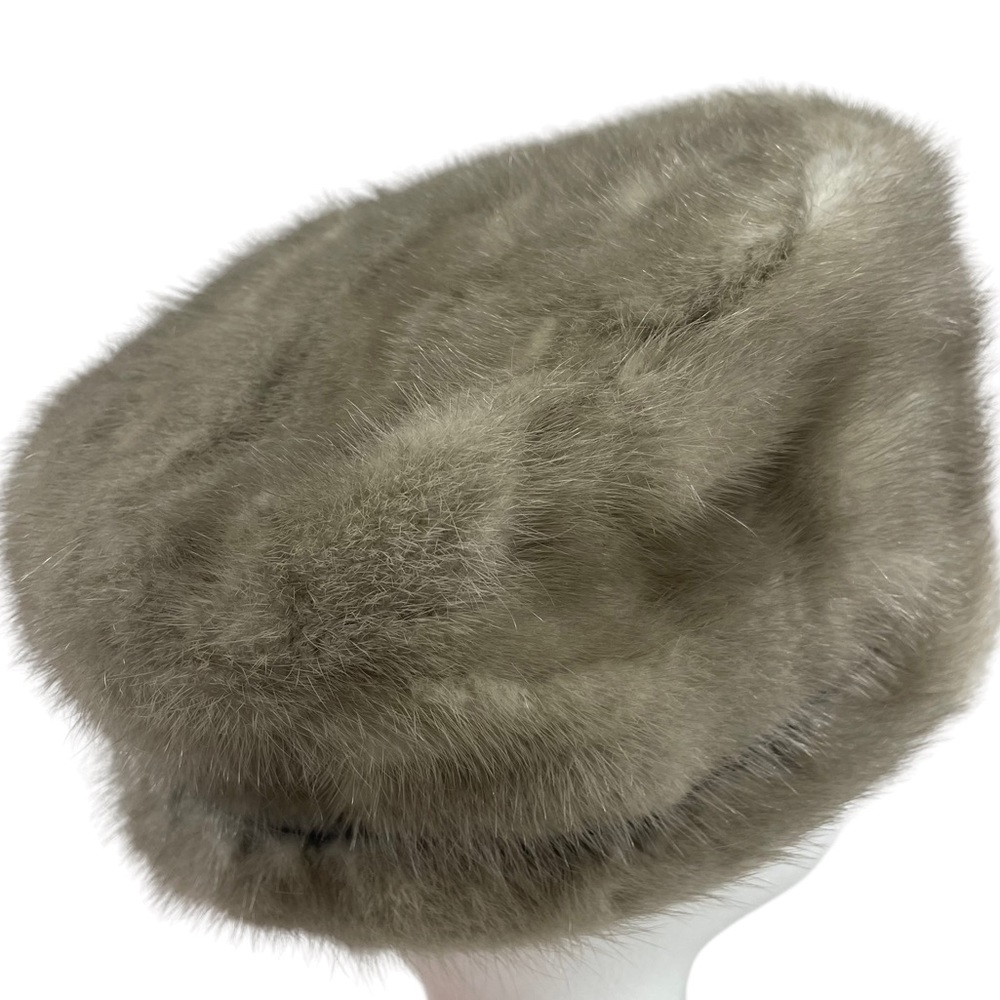 Janette Colombier Paris 1940s Union Made Imported Fur Winter Hat Pearl Accent OS - Picture 8 of 16